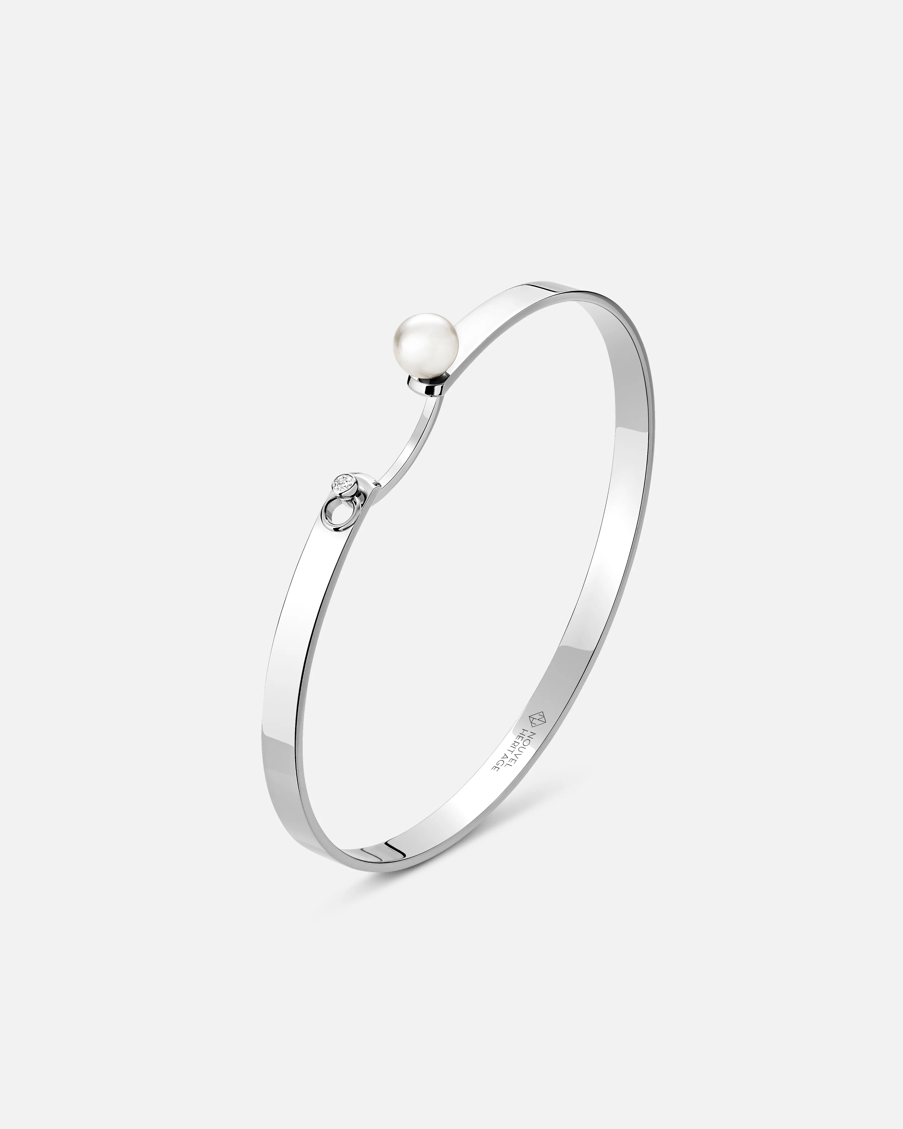 Lunch With Mom Mood Bangle in White Gold