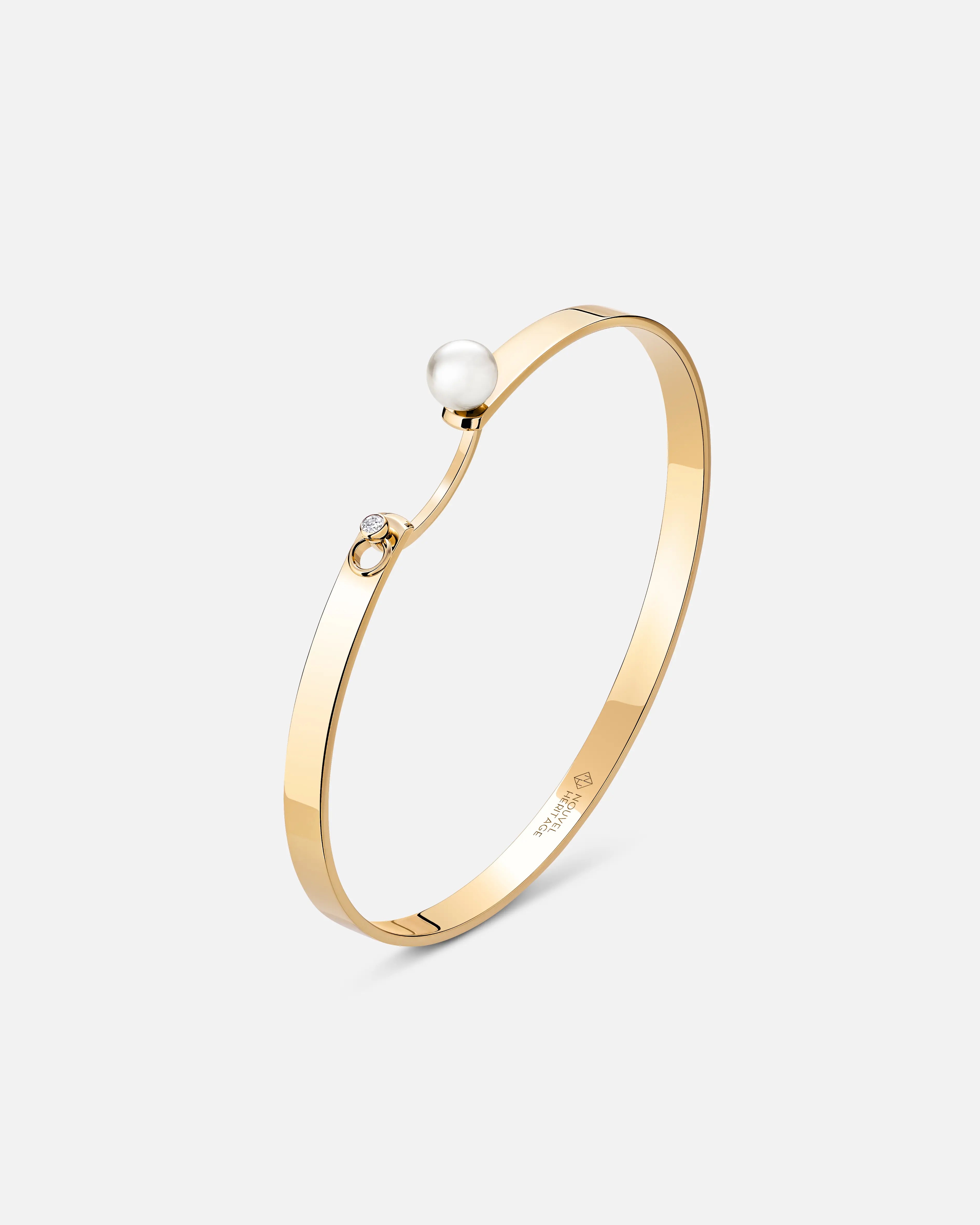 Lunch With Mom Mood Bangle in Yellow Gold